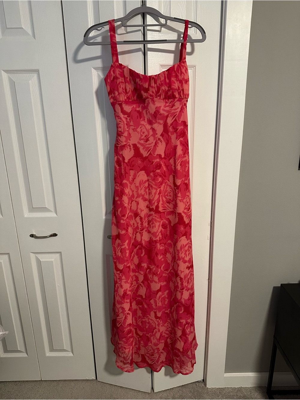 Feminine Red Floral Maxi Slip Dress *TAGS STILL ON*